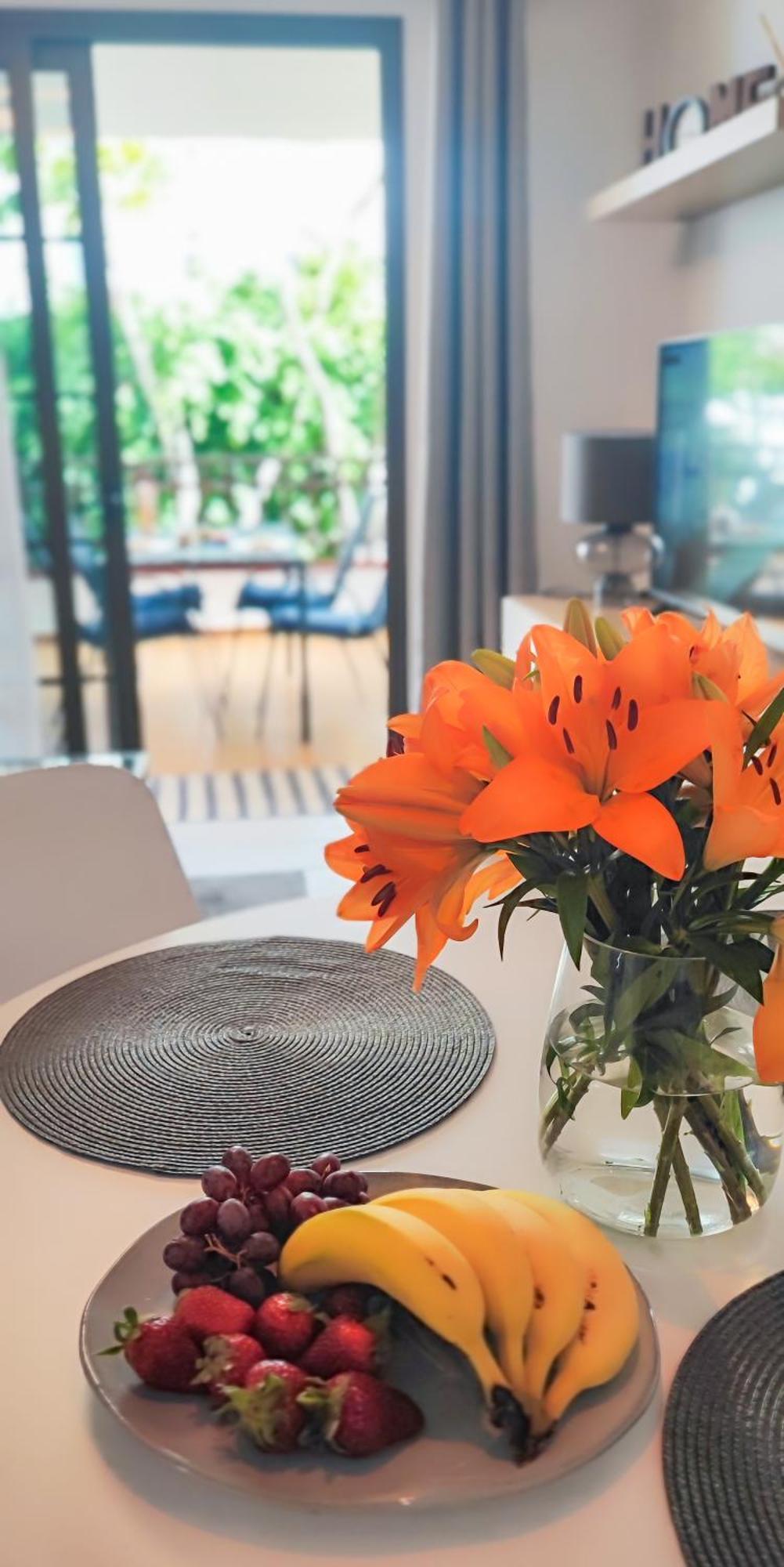Diamantes - Relaxing Tenerife Getaway - Heated Pool - Los Cristianos 로스크리스티아노스 외부 사진